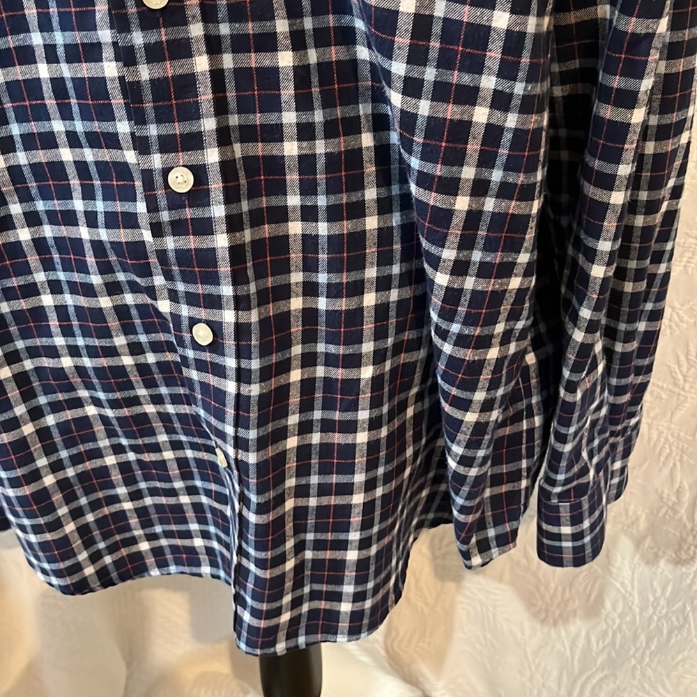 Vineyard Vines classic fit Tucker shirt,‎ size large - Picture 6 of 14